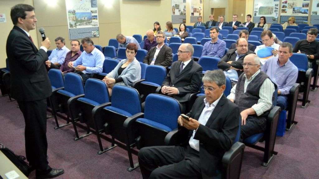 Caixa reúne prefeitos eleitos na Amrec 2 Caixa reúne prefeitos eleitos na Amrec