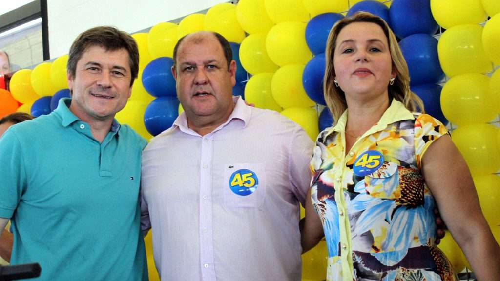 Festa da vitória de Géio e Zé reúne mais de três mil pessoas no São Bento Baixo