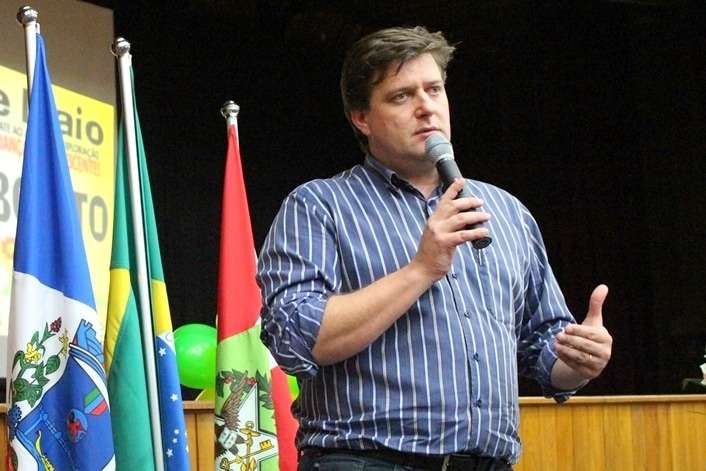 Nova Veneza terá passarela sobre o Rio Mãe Luzia, além da construção da passarela para pedestres 2 Nova Veneza terá passarela sobre o Rio Mãe Luzia, além da construção da passarela para pedestres