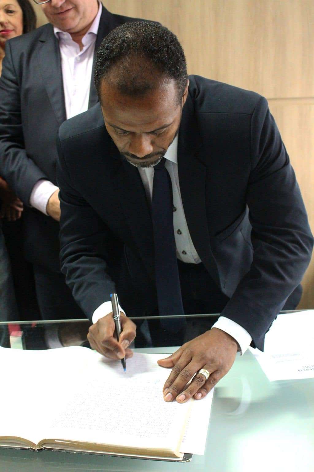 Vereador Joênio Marques assume interinamente prefeitura de Siderópolis 2 Vereador Joênio Marques assume interinamente prefeitura de Siderópolis