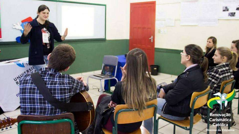 Criciúma acolhe Encontro Estadual do Ministério Universidades Renovadas 6 Criciúma acolhe Encontro Estadual do Ministério Universidades Renovadas