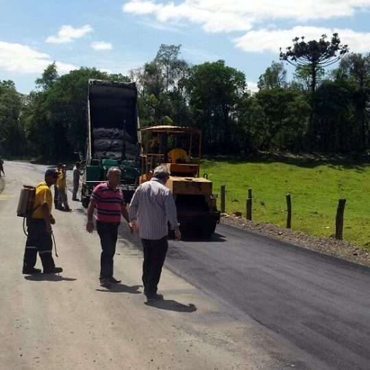 Município de Siderópolis conclui mais um trecho de pavimentação do acesso à Barragem 9 Município de Siderópolis conclui mais um trecho de pavimentação do acesso à Barragem