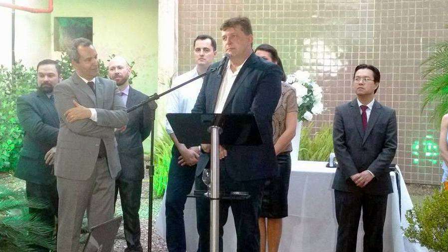 Já tem eleitores “arrependidos” de terem votados em certos vereadores 3 Prefeito Evandro Gava aumenta repasse para o Hospital São Marcos com um aditivo no contrato com o Instituto de Saúde e Educação Vida (Isev), passando de R$ 93 mil para cerca de R$ 115 mil mensais.