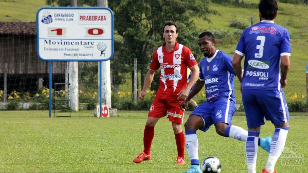 Em jogo morno, Caravaggio vence primeira no Estadual não profissional 9 Em jogo morno, Caravaggio vence primeira no Estadual não profissional