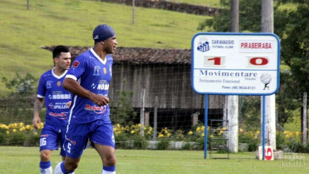 Em jogo morno, Caravaggio vence primeira no Estadual não profissional 12 Em jogo morno, Caravaggio vence primeira no Estadual não profissional