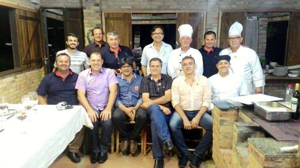 O nome de Giovanni Brogni é lembrado para fundar o PR em Nova Veneza 4 pan-vin