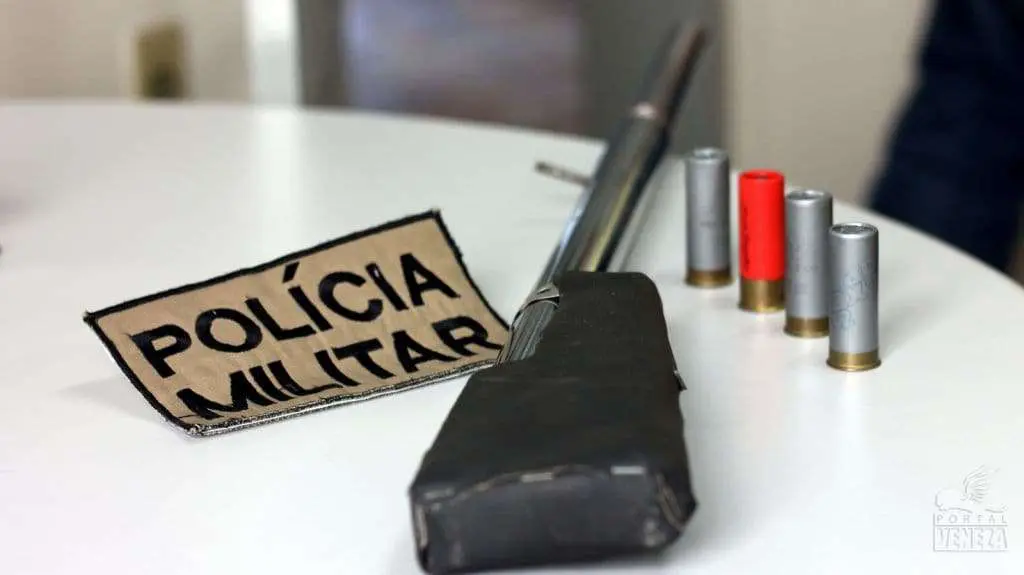 Arma artesanal calibre 12 é retirada das ruas pela PM em Nova Veneza