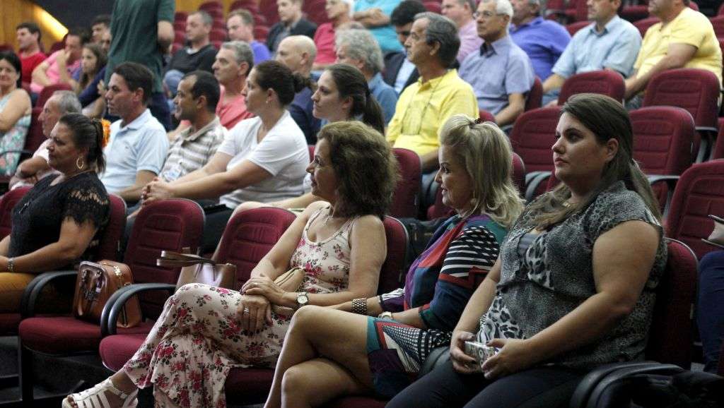 Novos secretários municipais são empossados em Nova Veneza 10 Novos secretários municipais são empossados em Nova Veneza