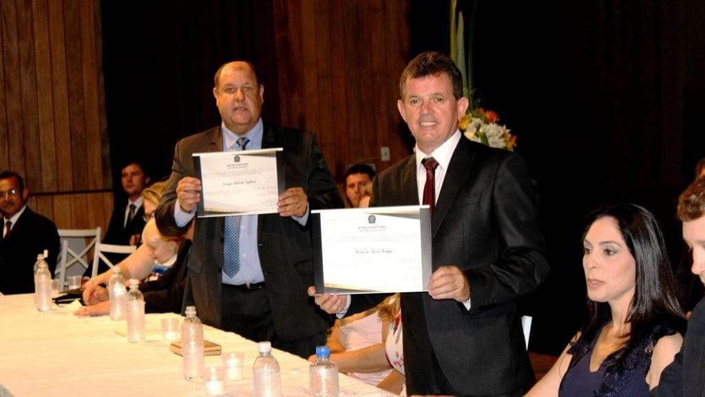 Há tanto folclore acerca de uma eleição municipal que enumerar aqui é impossível 1 Há tanto folclore acerca de uma eleição municipal que enumerar aqui é impossível