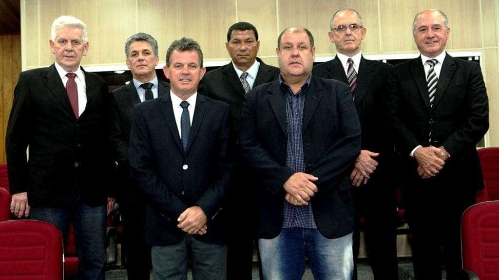 Há tanto folclore acerca de uma eleição municipal que enumerar aqui é impossível 2 Há tanto folclore acerca de uma eleição municipal que enumerar aqui é impossível