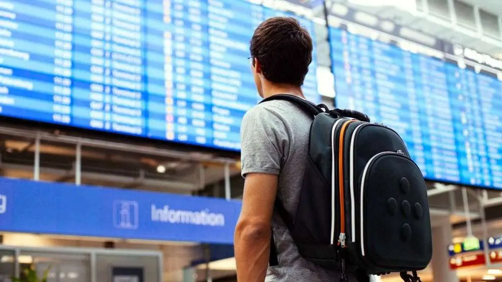 Atraso, cancelamento ou remarcação de voo: conheça seus direitos como passageiro