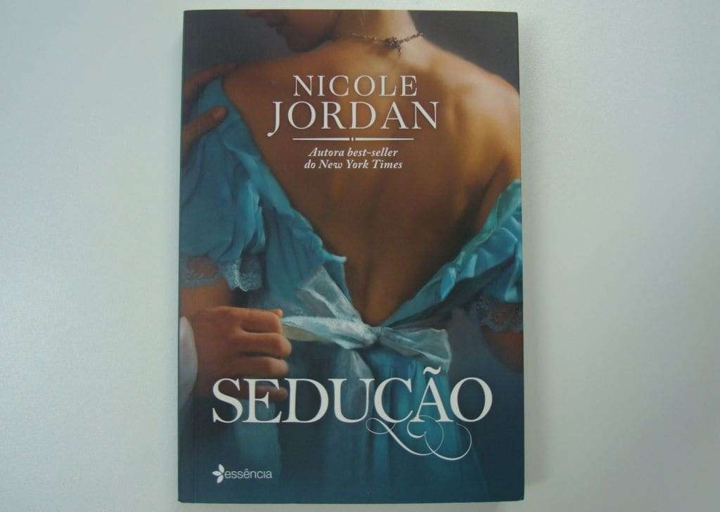 Resenha do romance SEDUÇÃO 1 Resenha do romance SEDUÇÃO