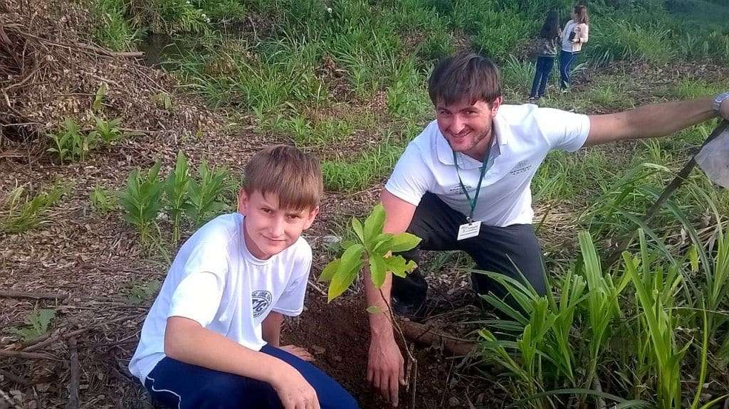 Plantio de mudas nativas marca o Dia Nacional de Conservação do Solo em Nova Veneza 1 Plantio de mudas nativas marca o Dia Nacional de Conservação do Solo em Nova Veneza