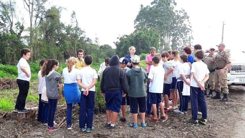 Plantio de mudas nativas marca o Dia Nacional de Conservação do Solo em Nova Veneza 2 Plantio de mudas nativas marca o Dia Nacional de Conservação do Solo em Nova Veneza