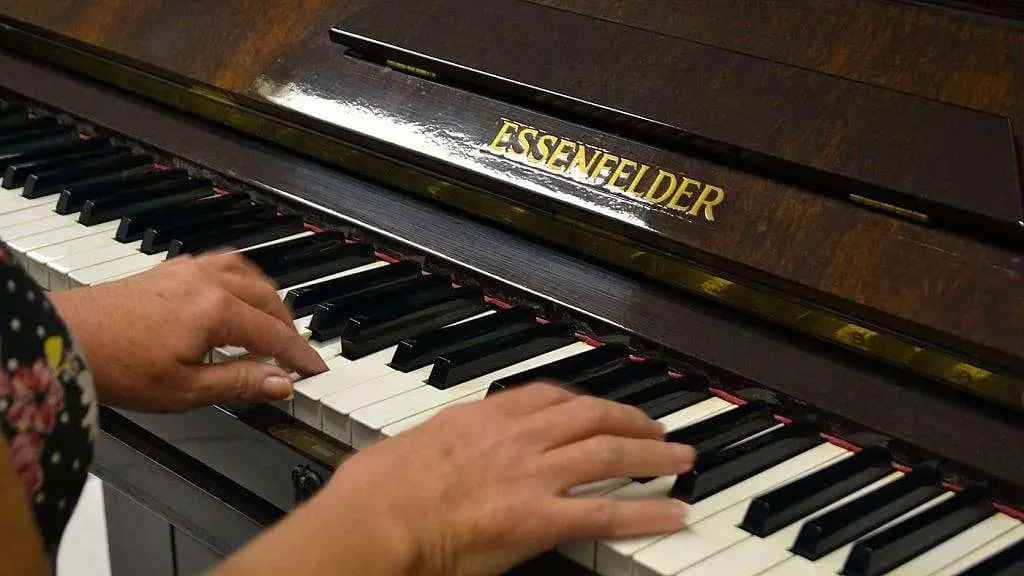 Piano Essenfelder é doado por casal neoveneziano à Unesc