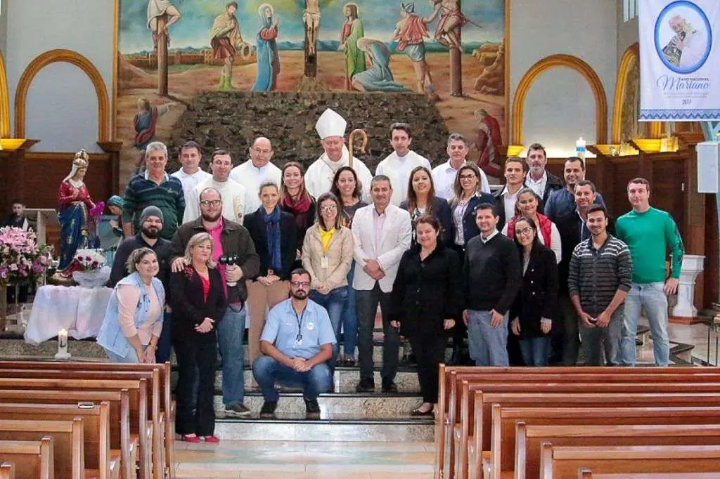 Bispo de Criciúma celebra missa com os jornalistas