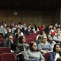 Estudantes de Nova Veneza ouvem sobre o papel do Comitê Araranguá