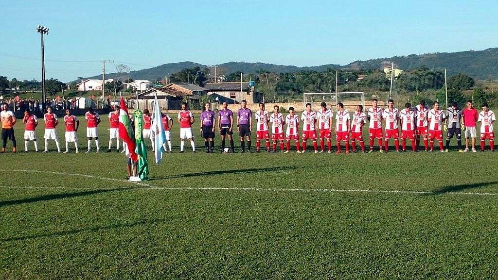 Metropolitano vence, e está com uma mão na taça 3 Metropolitano vence, e está com uma mão na taça