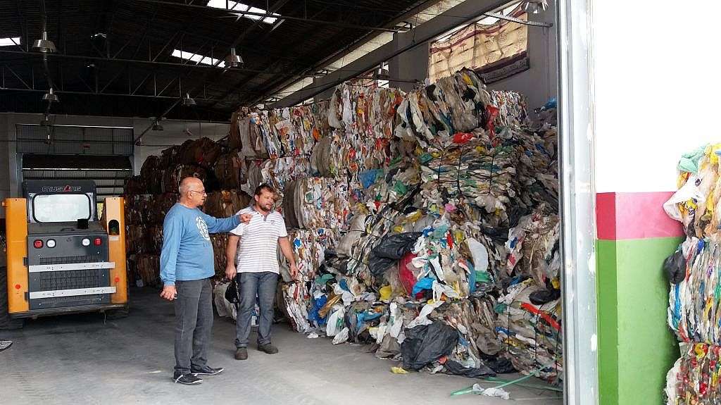 Prefeitura de Maracajá vai leiloar, pela internet, 50 toneladas de materiais recicláveis