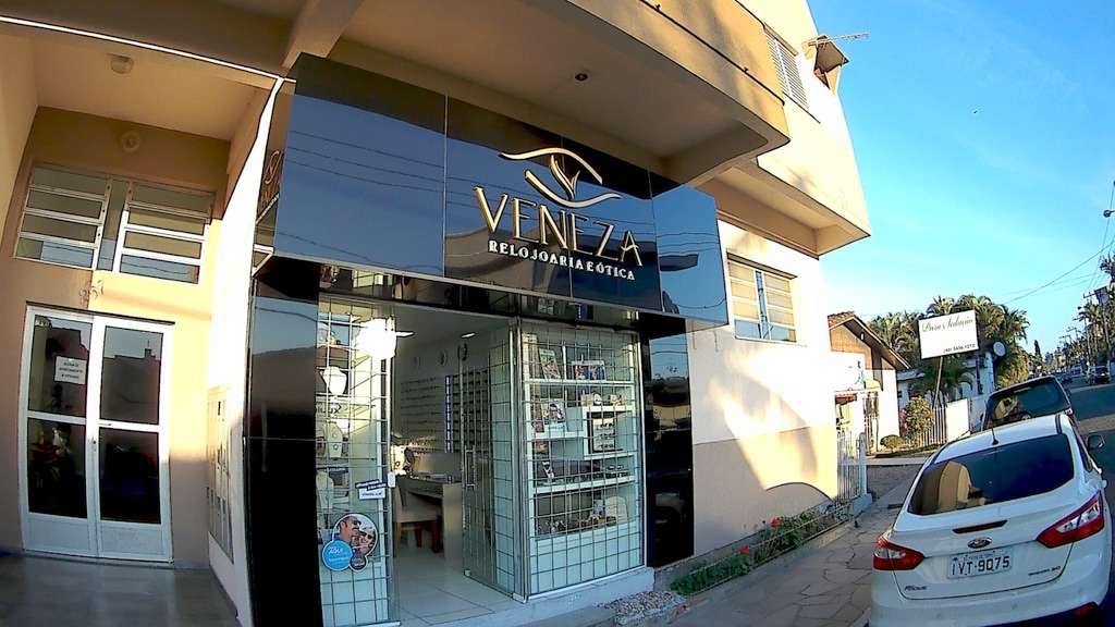 Veneza Relojoaria e Ótica abre as portas aliando experiência e produtos de qualidade