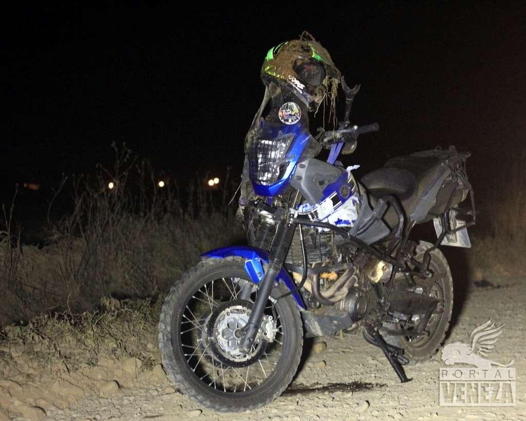 Motos batem de frente em grave acidente na Linha Reta
