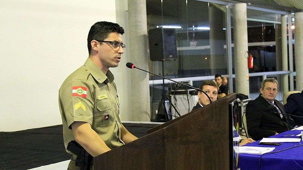 Sessão em São Bento Baixo reúne comunidade e autoridades 2 Sessão em São Bento Baixo reúne comunidade e autoridades