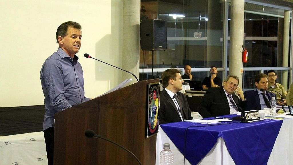 Sessão em São Bento Baixo reúne comunidade e autoridades 5 Sessão em São Bento Baixo reúne comunidade e autoridades