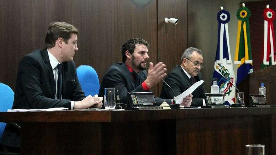 Presidente da Câmara reivindica instalação de hidrantes no município