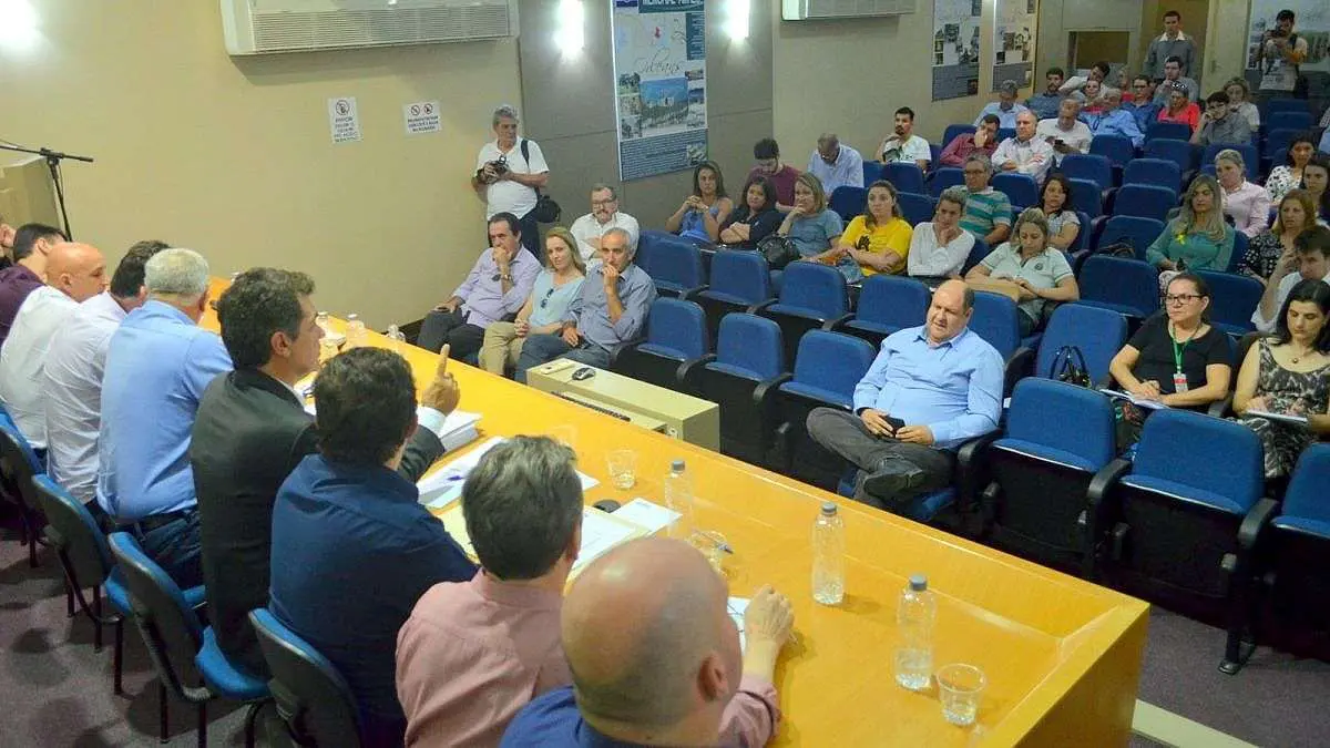 Reunião garante três milhões para custeio do Hospital Infantil Santa Catarina