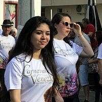 Desfile Cívico reúne mais de 2 mil pessoas em Nova Veneza
