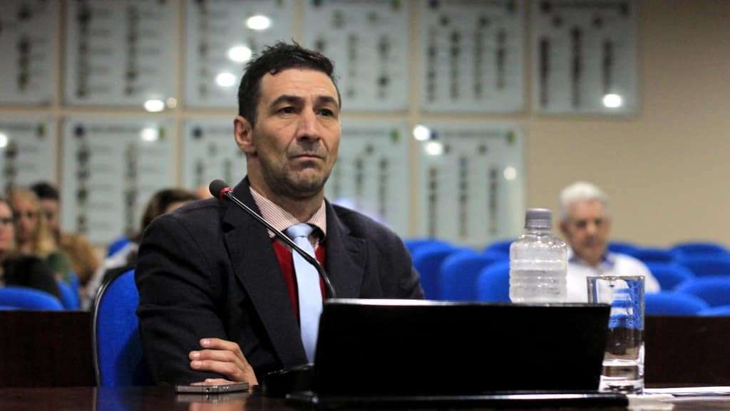 Câmara de Vereadores recebe secretário de educação 3 Câmara de Vereadores recebe secretário de educação