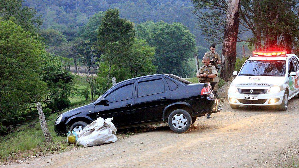 Motorista embriagado causa acidente na Linha Da Boit