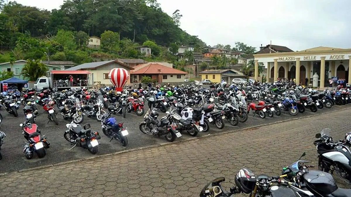Moto Veneza reúne um bom número de motociclistas