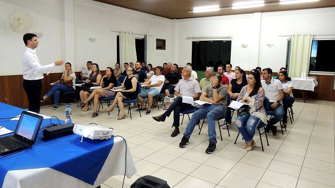 Contabilidade Stanger promove palestra para esclarecer clientes sobre a Reforma Trabalhista 