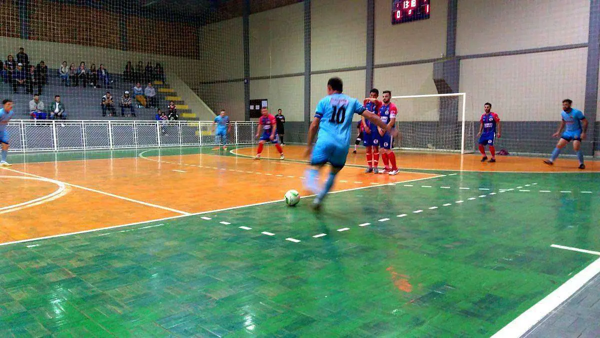 Municipal de Futsal decide finais das categorias sênior, masters e livre