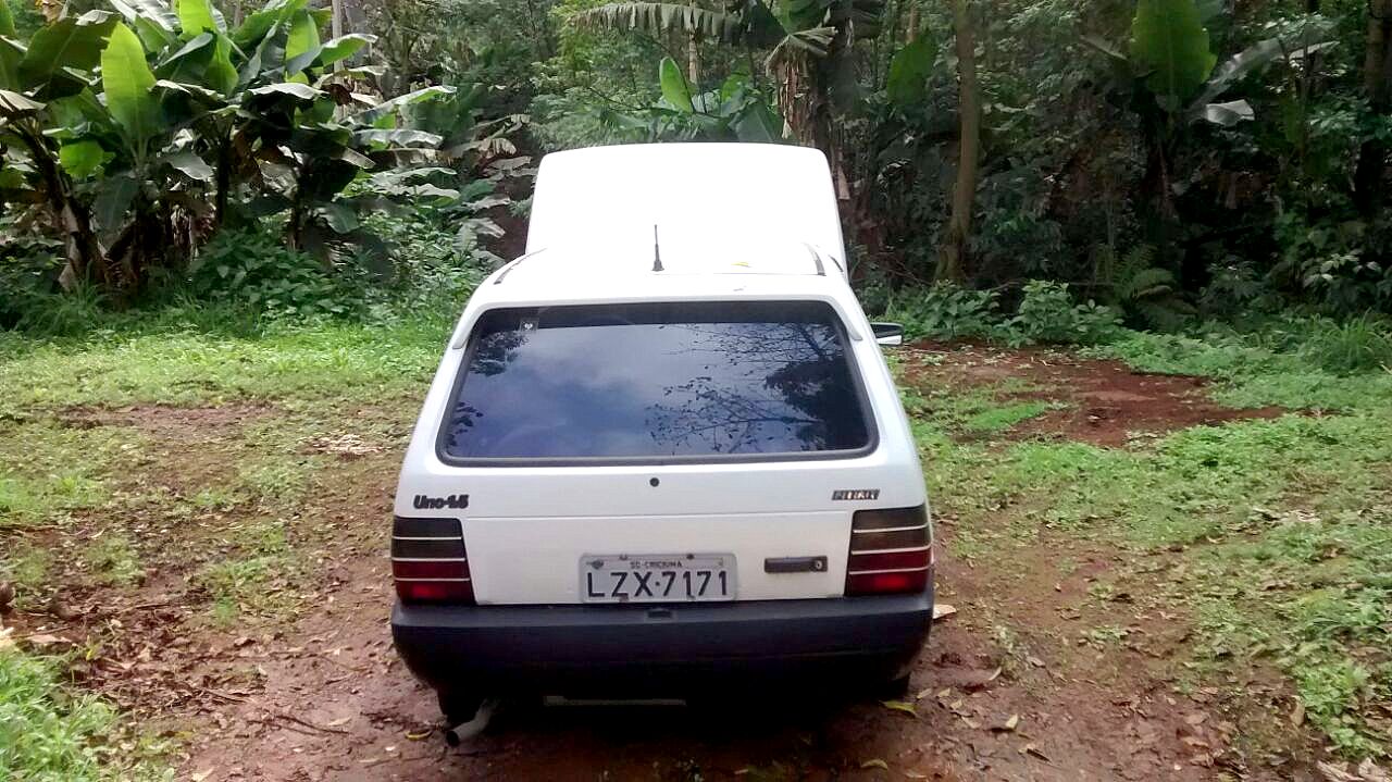 Carro furtado em Criciúma é encontrado no Morro do Caravaggio
