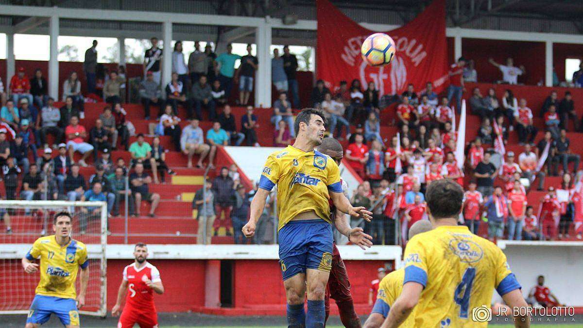 Metropolitano empata, e Caravaggio vence a primeira na Larm