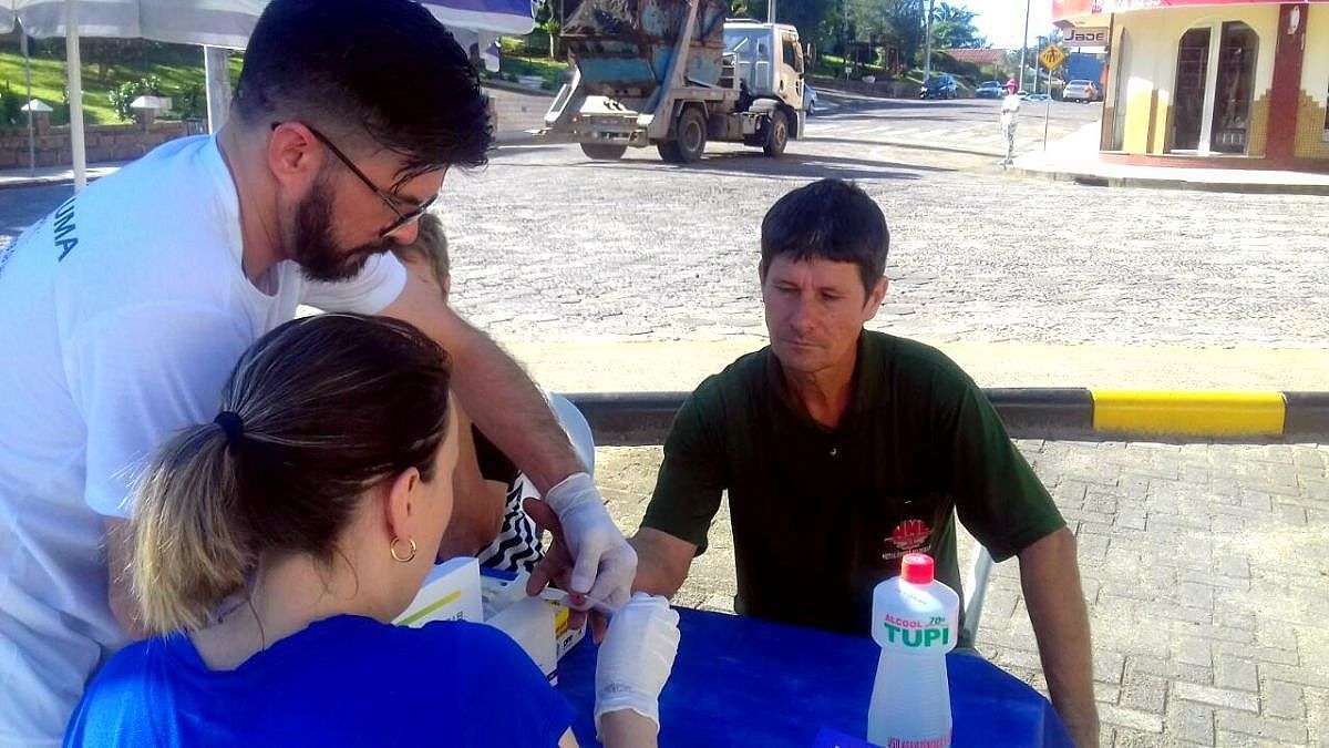 Homens participam das ações do Dia de D do Novembro Azul em Nova Veneza 6 Dia D Caravaggio01