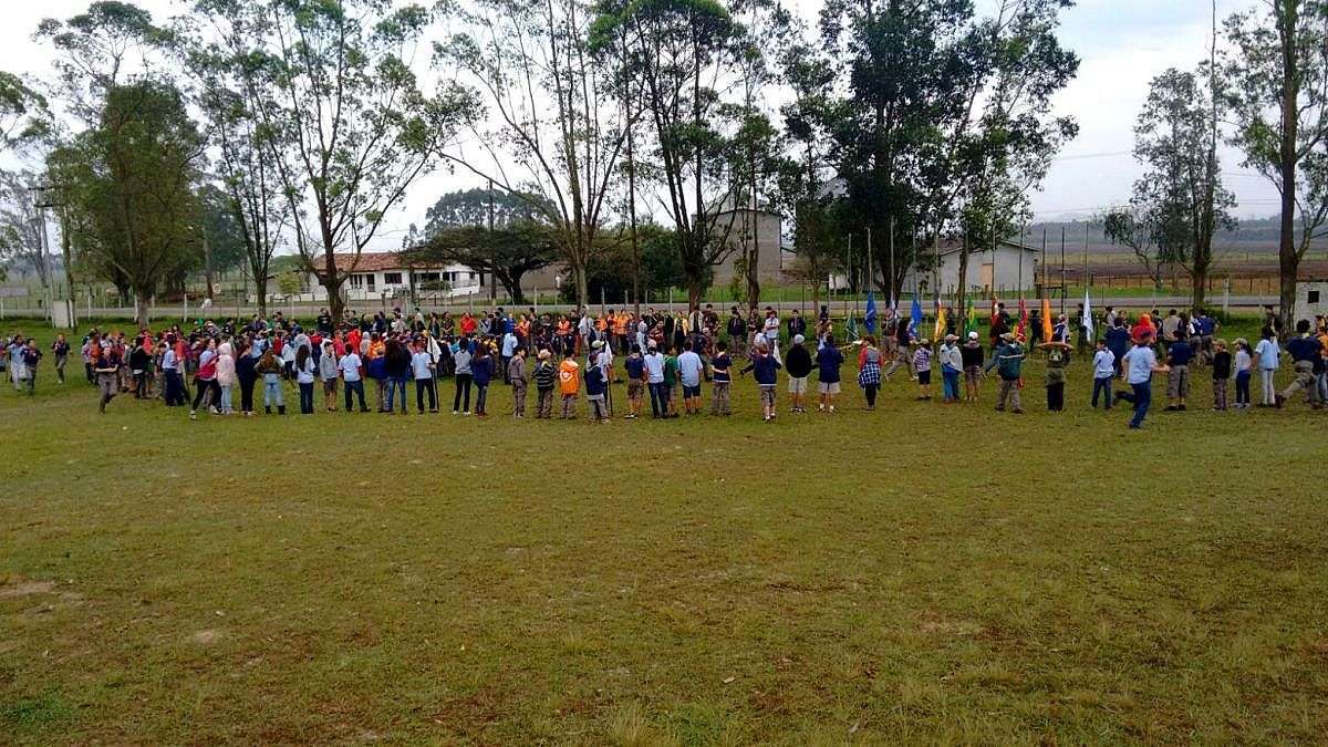 Elo reúne mais de 400 escoteiros e lobinhos em Nova Veneza 1 Ferradura inicio atividades