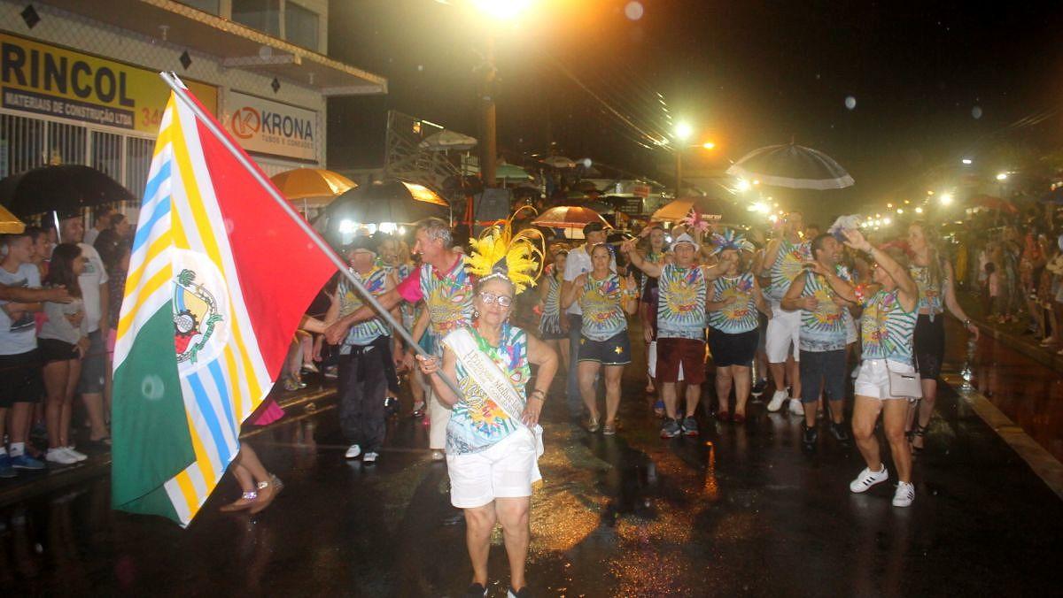 CarnaRincão 2018: desfile dos municípios levanta público nas arquibancadas 1 IMG_5939