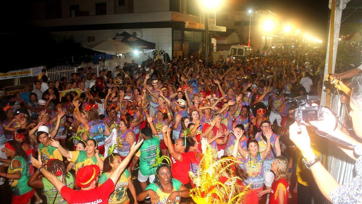 CarnaRincão 2018: desfile dos municípios levanta público nas arquibancadas 2 IMG_6004