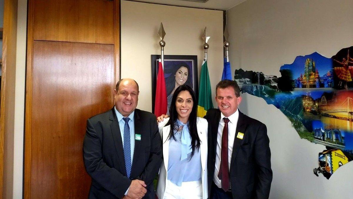 Prefeito e vice de Nova Veneza cumprem agenda em Brasília 2 Viagem a Brasilia