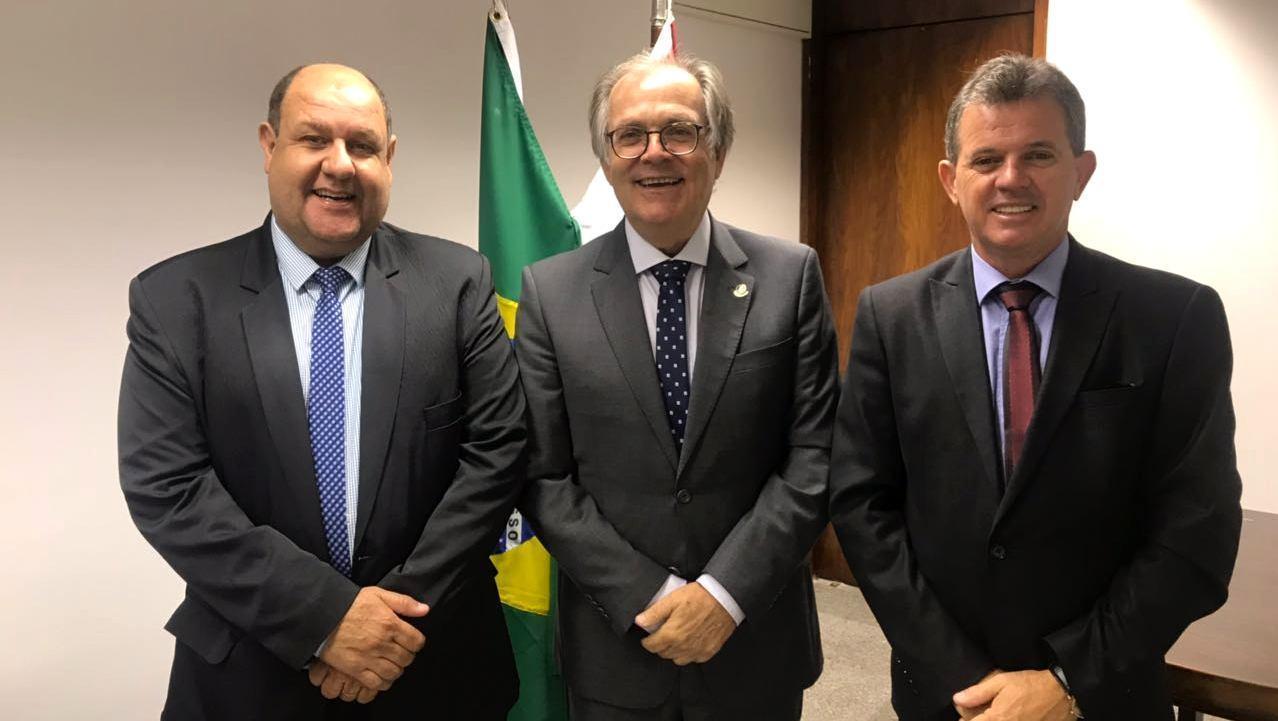 Prefeito e vice de Nova Veneza cumprem agenda em Brasília 1 Viagem a Brasilia04
