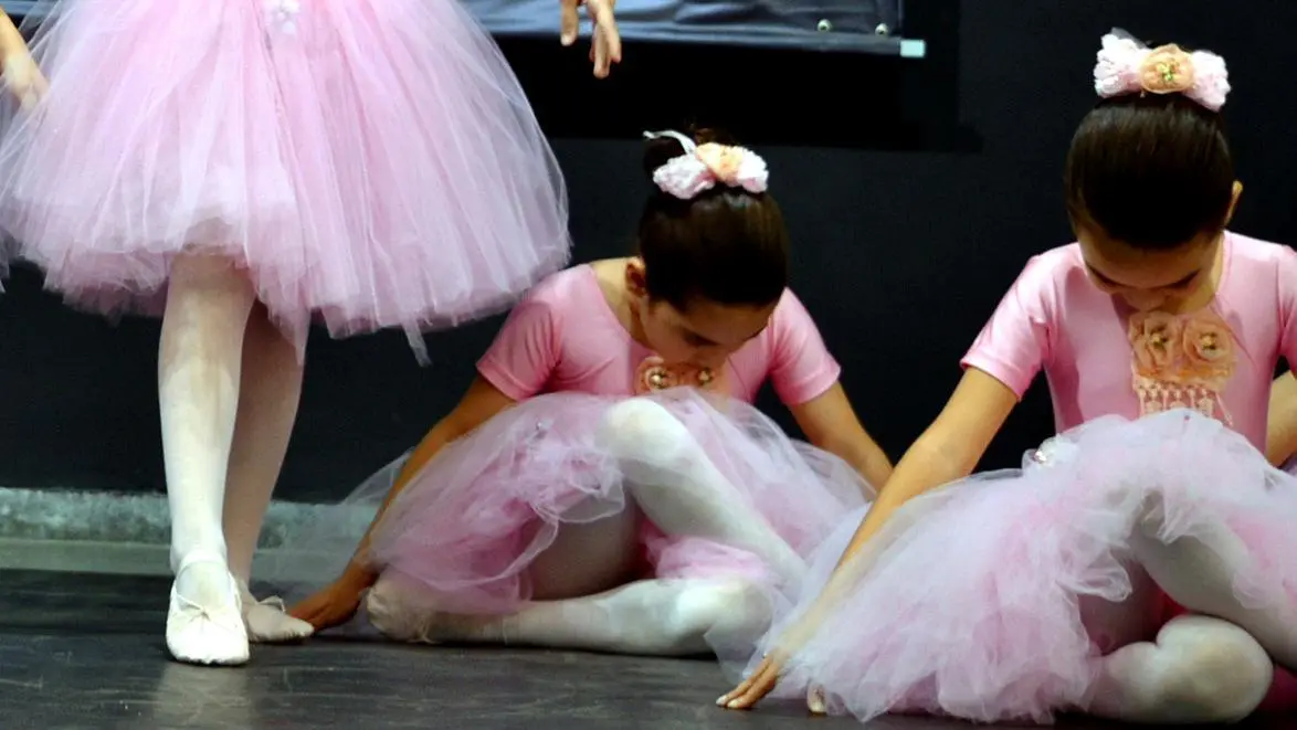 Unesc oferece oficinas de Ballet Clássico Infantil e Dança Espanhola