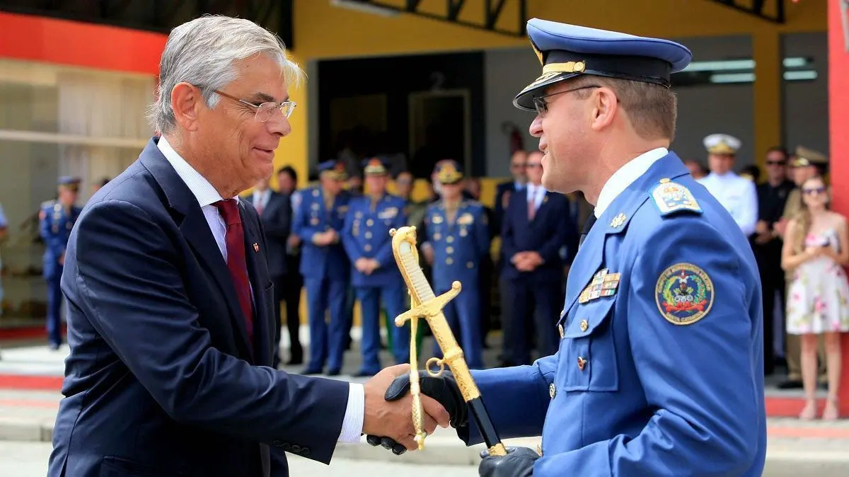 Governador Eduardo Pinho Moreira dá posse ao novo comandante-geral do Corpo de Bombeiros Militar de Santa Catarina