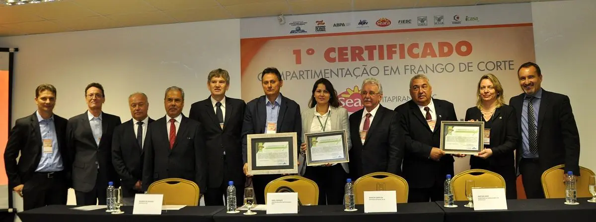 Santa Catarina tem a primeira compartimentação da avicultura de corte do Mundo
