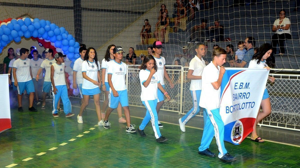 Abertura oficial do JEVS reúne representantes de escolas e homenageados em Nova Veneza 5 v (30)