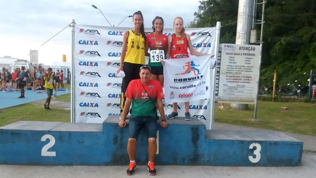 Equipe de atletismo DME Nova Veneza/SER Mampituba conquista seis medalhas de ouro e uma de bronze 