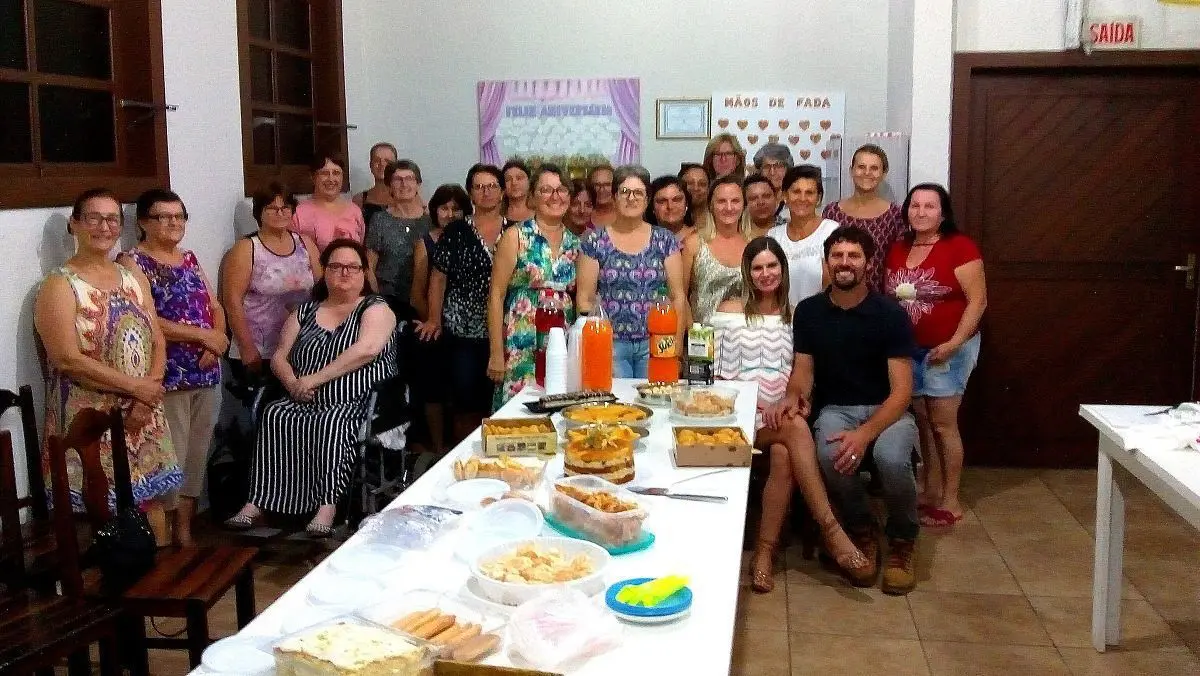 Clube de Mães promovem campanha do agasalho em Nova Veneza