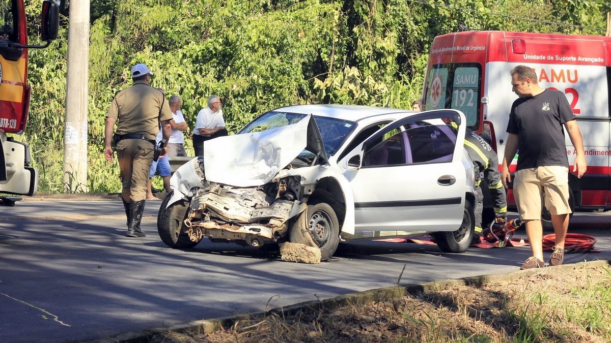 Testemunha afirma que bebê não foi arremessado para fora do veículo em acidente de trânsito